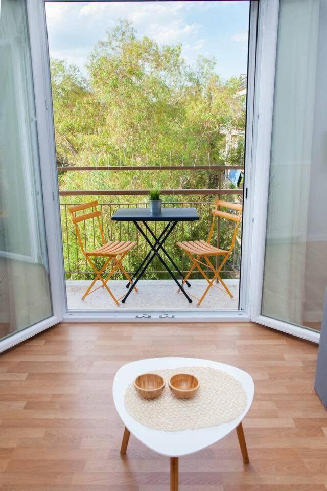 Fully Renovated, Modern Beauty In Central Athens! ภายนอก รูปภาพ
