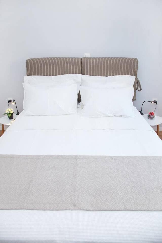 Fully Renovated, Modern Beauty In Central Athens! ภายนอก รูปภาพ